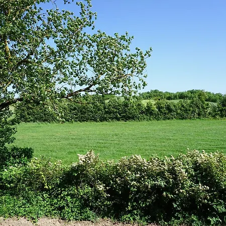 La Bergerie De Valerie Bed & Breakfast 3*