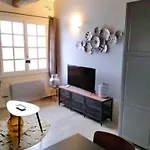 La Bergerie De Valerie 3* Arthes