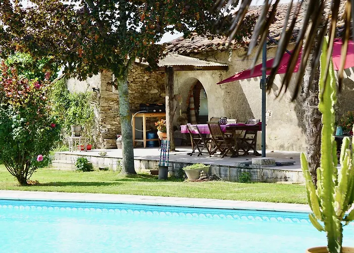 Bed & Breakfast La Bergerie De Valerie Arthes